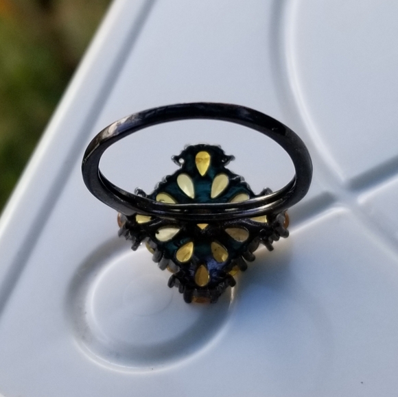 Vintage oxidized sterling silver with yellow and orange sapphires ring - Picture 5 of 16